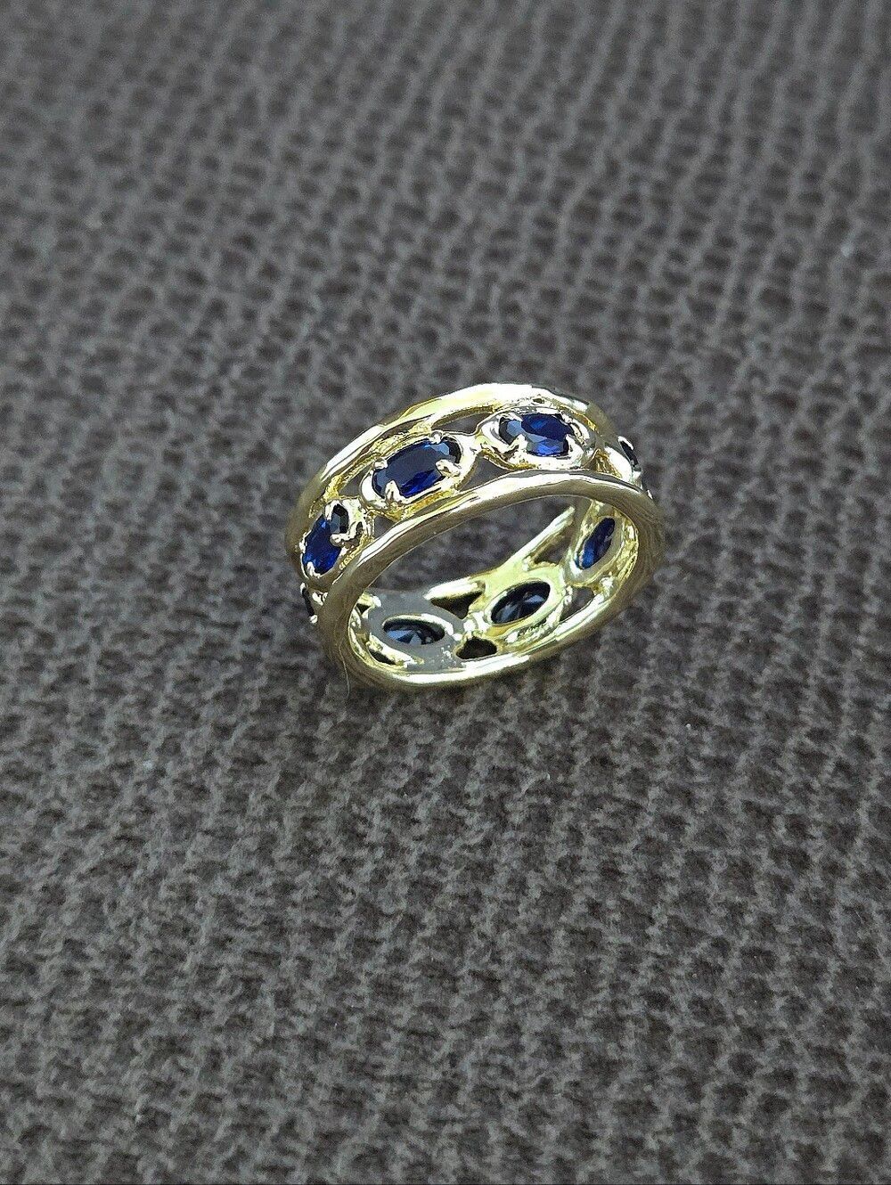Zeyzey Gold💛 Double✌️ Band with Blue💙 Crystals💎 Ring💍 - NWT - Picture 2 of 16
